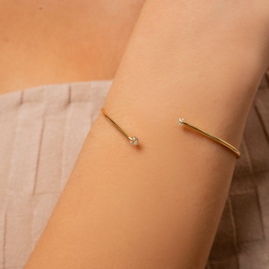 Clutch Bangle